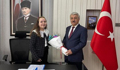 Kaymakam Yiğit Koltuğunu Çocuklara Devretti