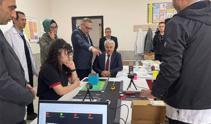 Başarılı Öğrencilerle Buluşan Kaymakam Yiğit’ten Övgü