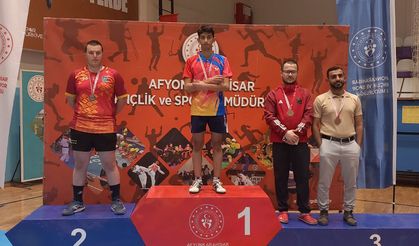 Akşehirli Asım Emir Şahin Türkiye İkincisi