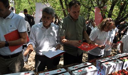 Akşehir Kirazı Hasat Şenliği Coşkuyla Gerçekleştirildi