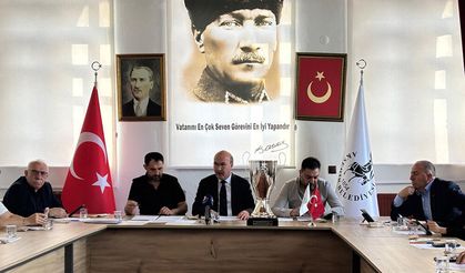 Belediye Meclisinde Hem İmar Hem Futbol Konuşuldu