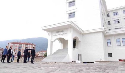 Orhan Erdem, Akşehir Adalet Sarayı’nı İnceledi