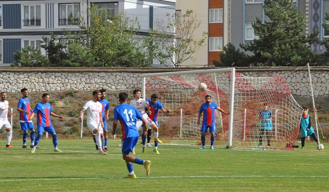 AKŞEHİRSPOR:1 NİĞDE BELEDİYESPOR:1