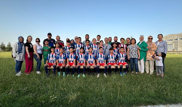 AKŞEHİR MARTI SPOR 2023-2024 SEZONUNU KAPATTI