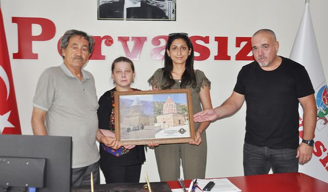 SEYYİD MAHMUD HAYRANİ DERNEĞİNDEN GAZETEMİZE ZİYARET