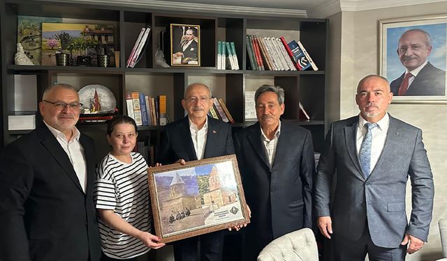 SEYYİD MAHMUT HAYRANİ DERNEĞİNDEN KILIÇDAROĞLU'NA ZİYARET