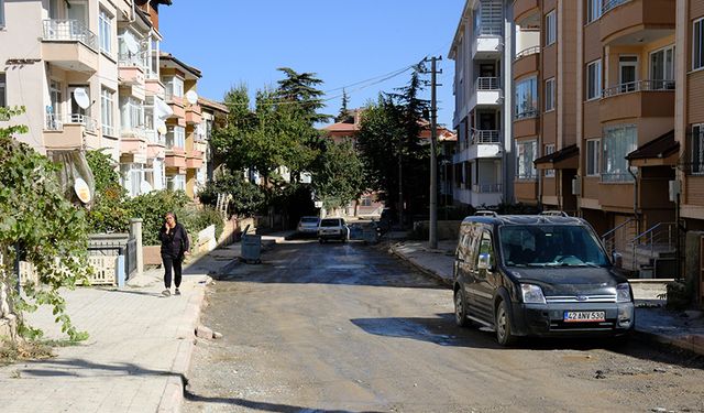 AKŞEHİR BELEDİYESİ 16.500 M²'LİK ALANI ASFALTLAYACAK