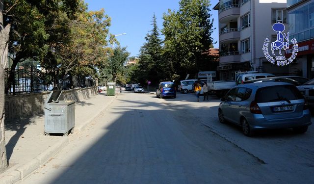 YOL ÇALIŞMALARI ARALIKSIZ DEVAM EDİYOR