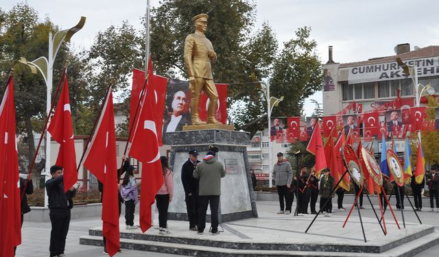 BATI CEPHESİ KARARGAHI, 10 KASIM'DA ATATÜRK'Ü ANDI