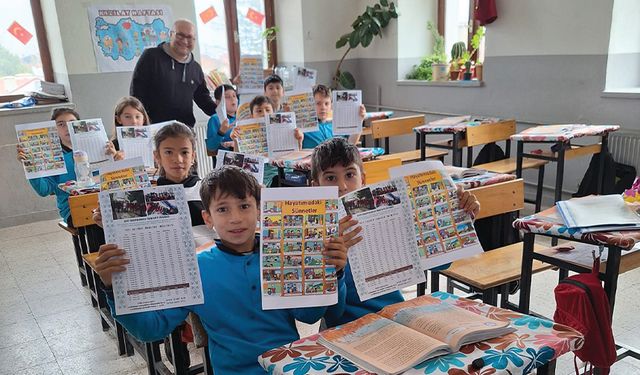İmsakiye Dağıtımıyla Renkli Tanıtım