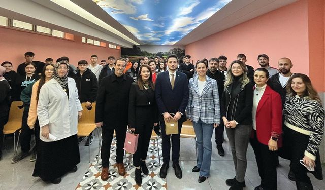 Kariyer Günlerinde Öğrenciler Uzmanlarla Buluştu