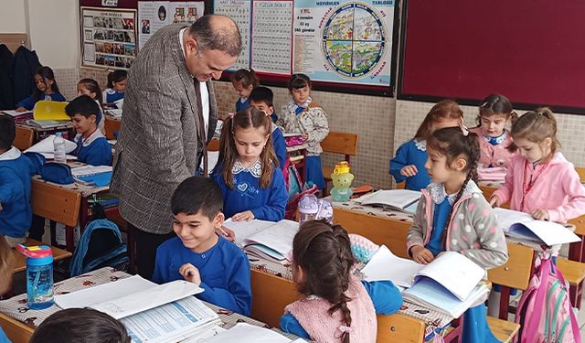 Müdür Topaloğlu’ndan Okul Ziyareti