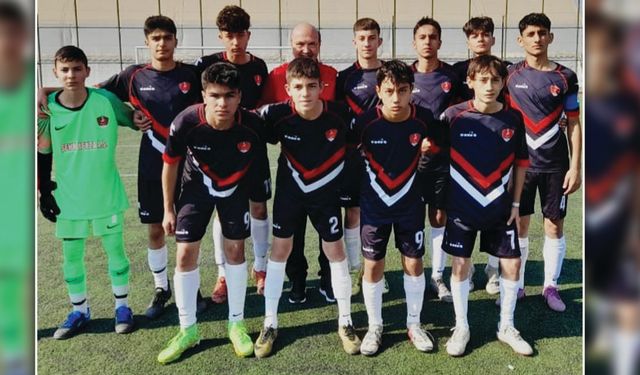 Kırmızı Karıncalara Rakip Dayanmıyor