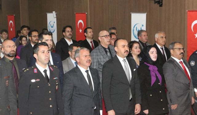 Yunak'ta 'Çanakkale Şehitleri' Törenlerle Anıldı