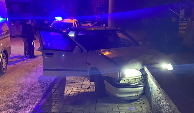 Yarenler Mahallesi'nde Trafik Kazası: 1 Yaralı