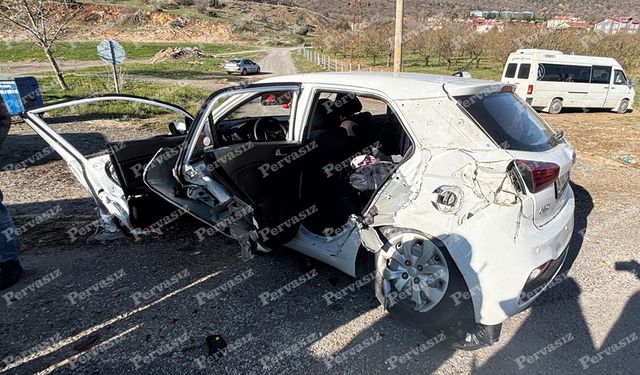 Değirmenköy’de Trafik Kazası: 5 Yaralı