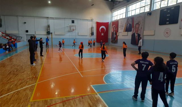 Geleneksel Çocuk Oyunları Bölge Finalleri Başladı