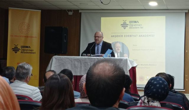 Edebiyat Akademisi’nde 2. Hafta Programı Gerçekleştirildi