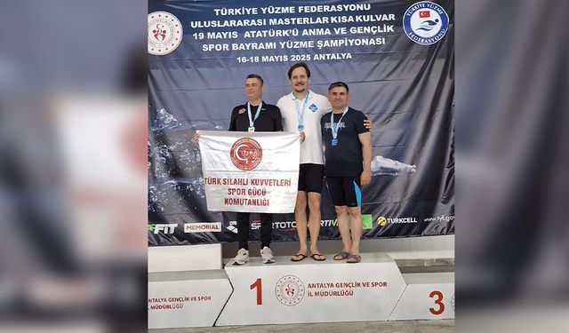 İzzet Çetin, Yüzme Şampiyonası’ndan 2 Madalya ile Döndü
