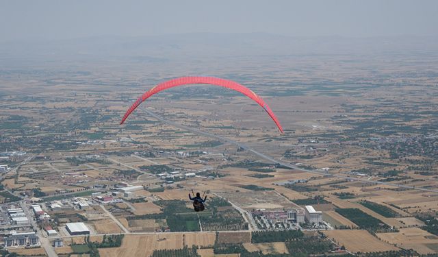 Akşehir Semaları Renklendi
