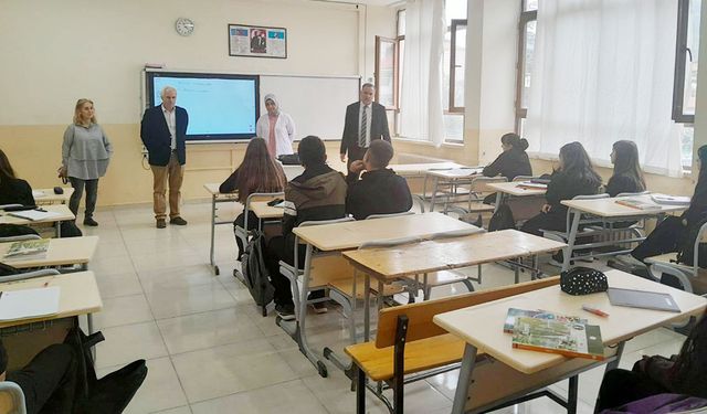 Müdür Topaloğlu’ndan Okul Ziyaretleri