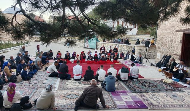 Seyyid Mahmud Hayrani Dualar ve Semahlarla Anıldı