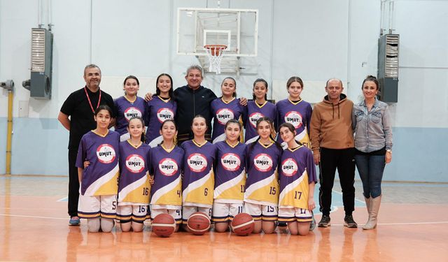 Akşehir Umut Spor U16 Kız Takımı Sezonu Açıyor