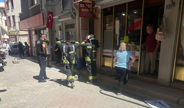 Yangın Paniğe Neden Oldu