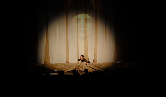 “Kurtuluşun Kadınları” Tiyatrosu ile Anlamlı Final