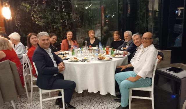 Kırk Yıllık Hasret Cumhuriyet Sofrasında Bitti