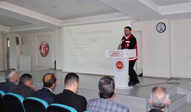 İmam ve Müezzinlere Bilgilendirme Eğitimi