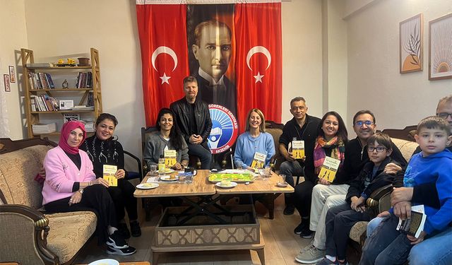 Okuma Grubu, Zülfü Livaneli’nin “Bekle Beni” Romanını Ele Aldı