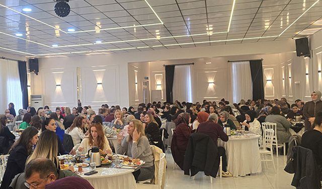 Fen Lisesi’nde Geleneksel Kahvaltı Buluşması