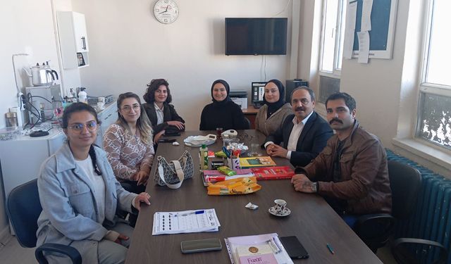 İşcan'dan Sülüklü Okullarına Ziyaret