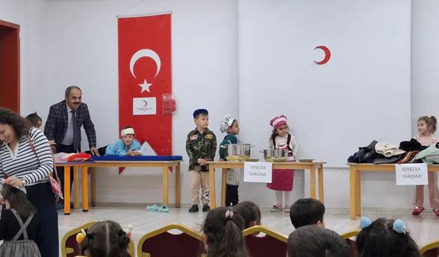 Yunak’ta Kızılay Haftası Coşkuyla Kutlanıyor