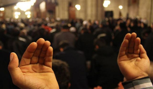 Bugün Regaip Kandili