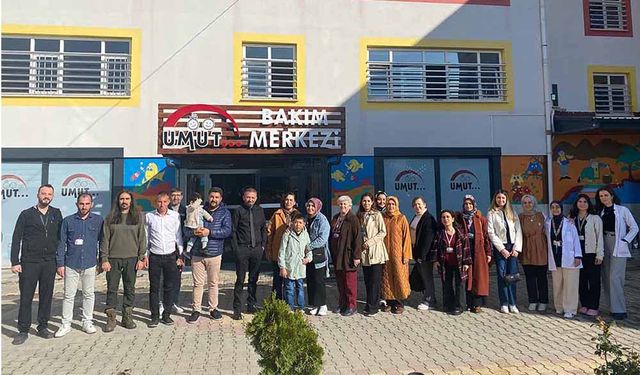 KOMEK, Engelliler Günü’nde Yüzleri Güldürdü