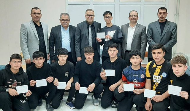 Şampiyonlar Ödüllerine Kavuştu