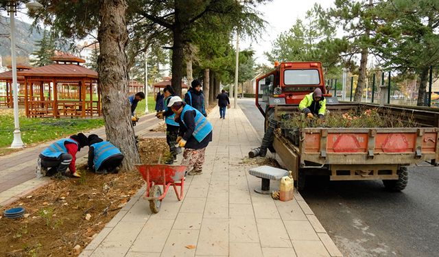 Belediye Kışa Rağmen Yeşil Alan Çalışmalarını Hızlandırdı