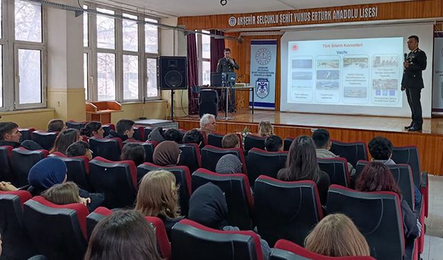 Sosyal Etkinlik Haftasında Milli Savunma Üniversitesi Tanıtımı