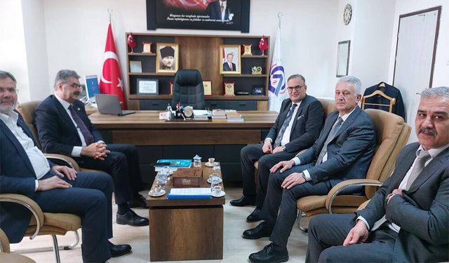 Milletvekili Erdem’den Milli Eğitim Müdürlüğü’ne Ziyaret