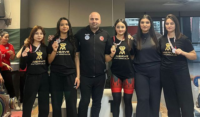 Akşehirli Haltercilerden İl Birinciliği Başarısı