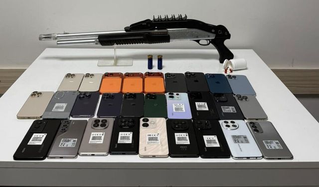 Emniyetten Kaçak Cep Telefonu Ticaretine Darbe