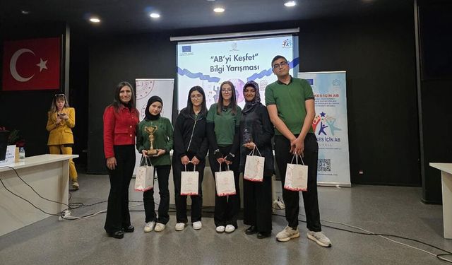 Tarık Buğra Sosyal Bilimler Lisesi AB Yolunda Yarı Finalde