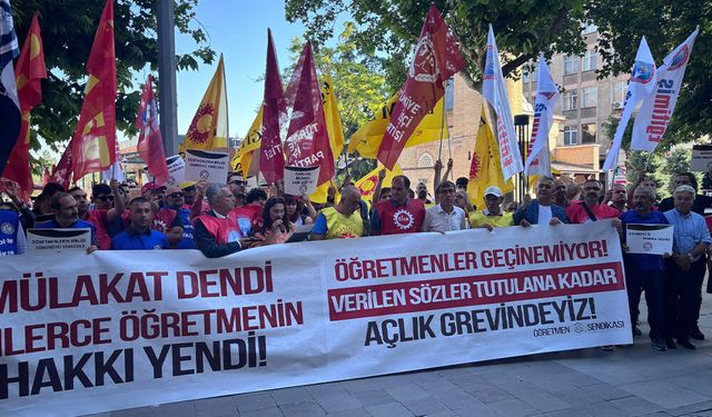 Konya’da Öğretmenlerden Dayanışma Eylemi