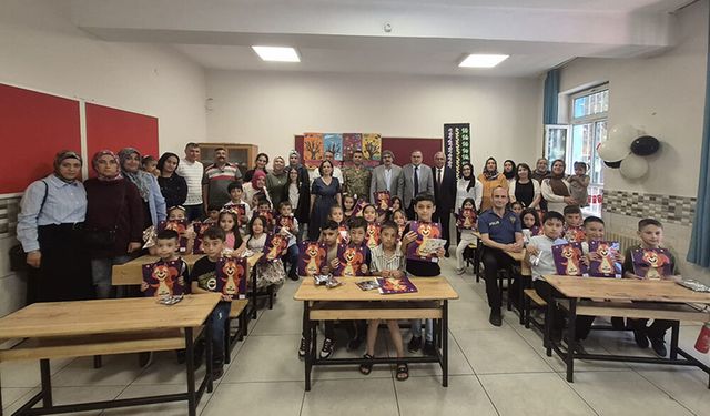 Akşehir'de 16 Bin 151 Öğrenci Karne Heyecanı Yaşadı
