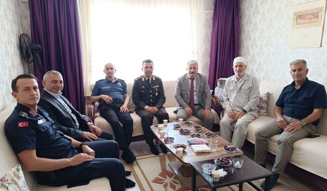 Şehit Babası Durmuş Gümüş’e Hac Dönüşünde Vefa Ziyareti