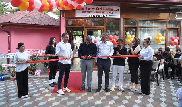 Ehlikeyf Cafe Akşehir'de Hizmete Açıldı