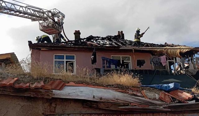 Seyran Mahallesi’nde Ev Yangını