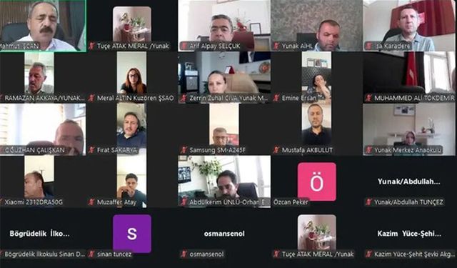 Yunak'ta Okul Müdürleri Toplantısı Gerçekleştirildi